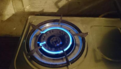 燃气灶点火针不放电是怎么回事？